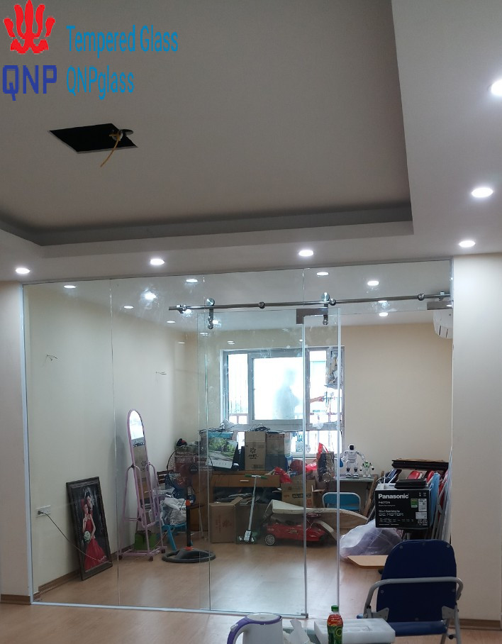 Lắp đặt cửa kính cường lực trượt ngang giá xưởng tại Hà Nội, Cửa kính cường lực trượt