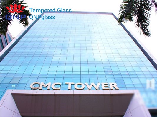 Nhận thi công vách kính cường lực văn phòng giá rẻ tòa nhà CMC Tower, vách kính cường lực