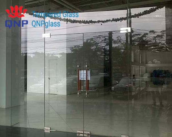 Công ty lắp đặt cửa kính cường lực văn phòng hỗ trợ vận chuyển tại Thái Nguyên